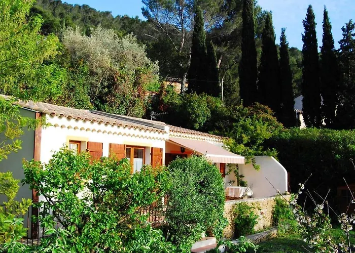 Maison De Caractere A Ceyreste - Terrasse Et Jardin Cloture